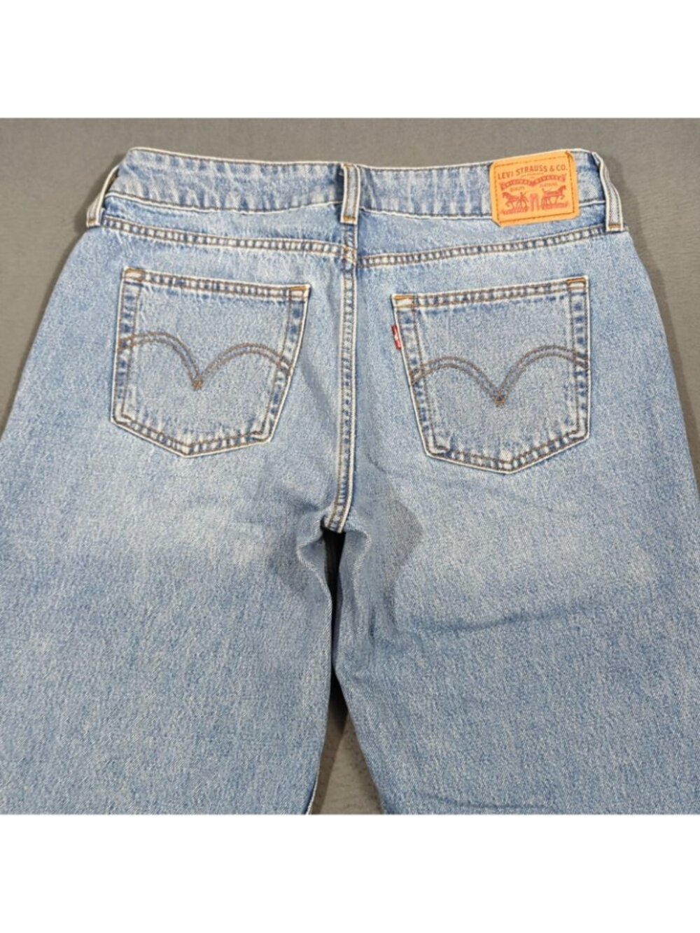 Levi's Jeans Women's 30x32 Fits 31x31 Blue Superlow Wide Leg Baggy Denim - Picture 3 of 12